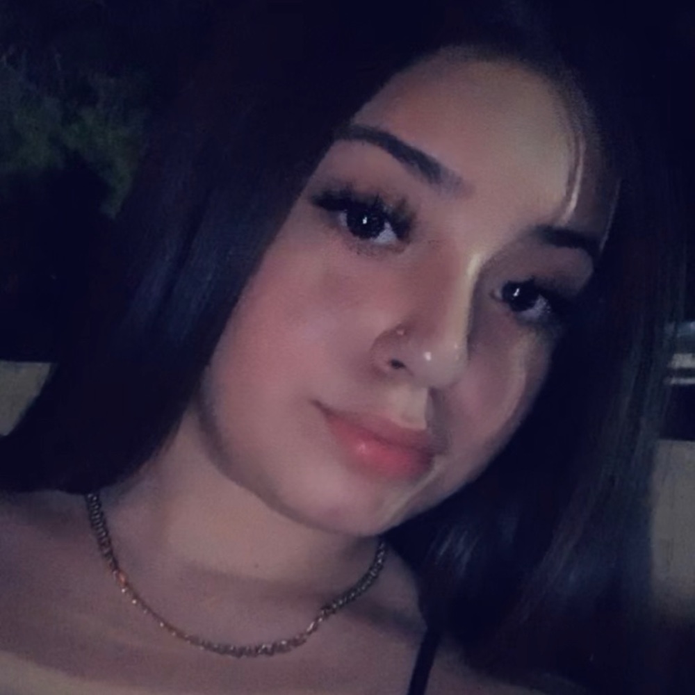 Meet your Posher, Zinnia